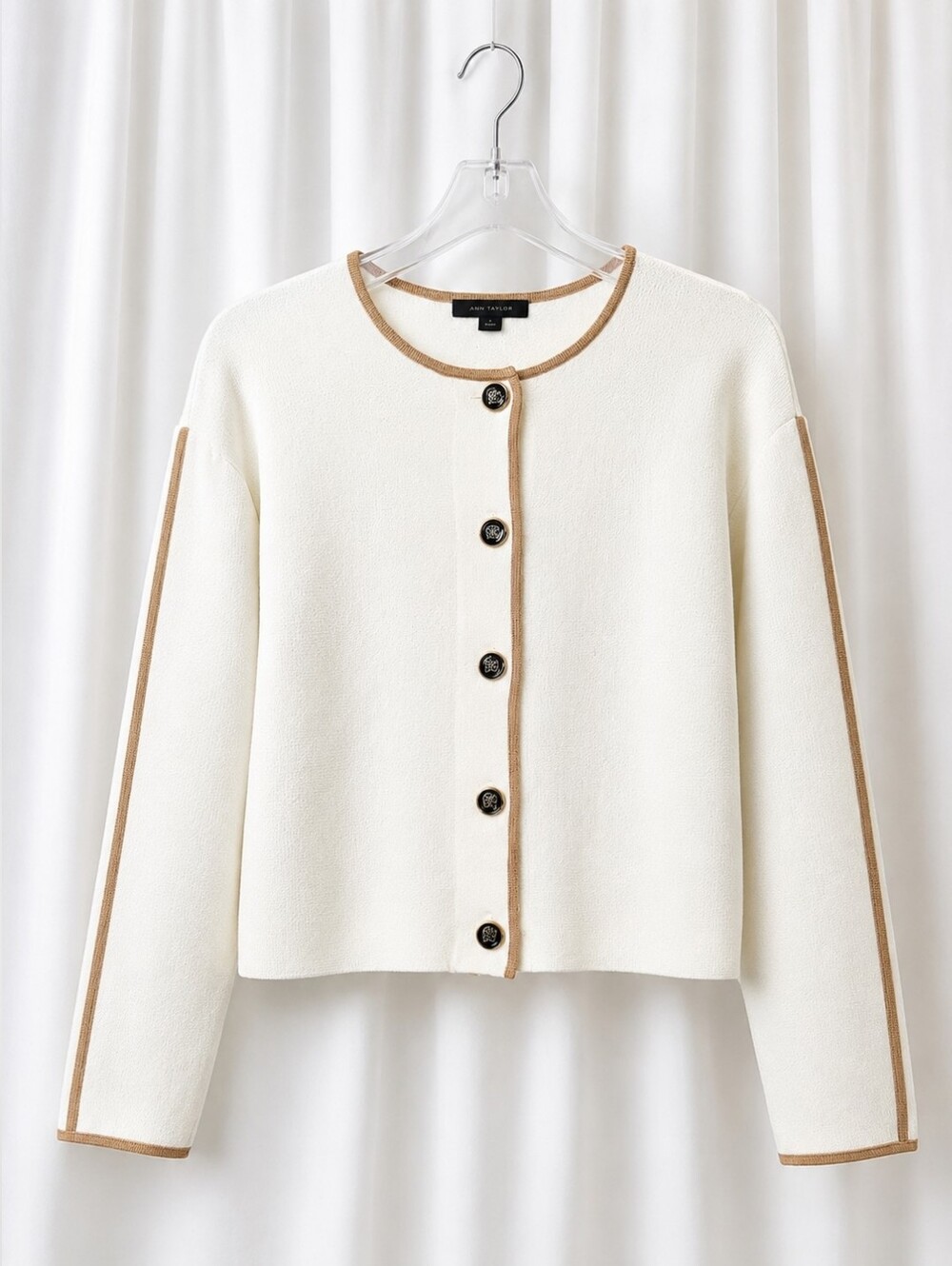 Ann Taylor Vintage Off White Camel Trim Button Front Knit Cropped Sweater Jacket